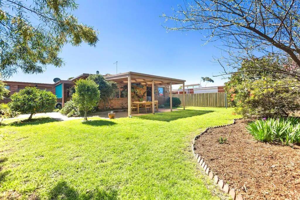 Beachside Serenity - A Quiet Beachside Hideaway Holiday home Mount Martha